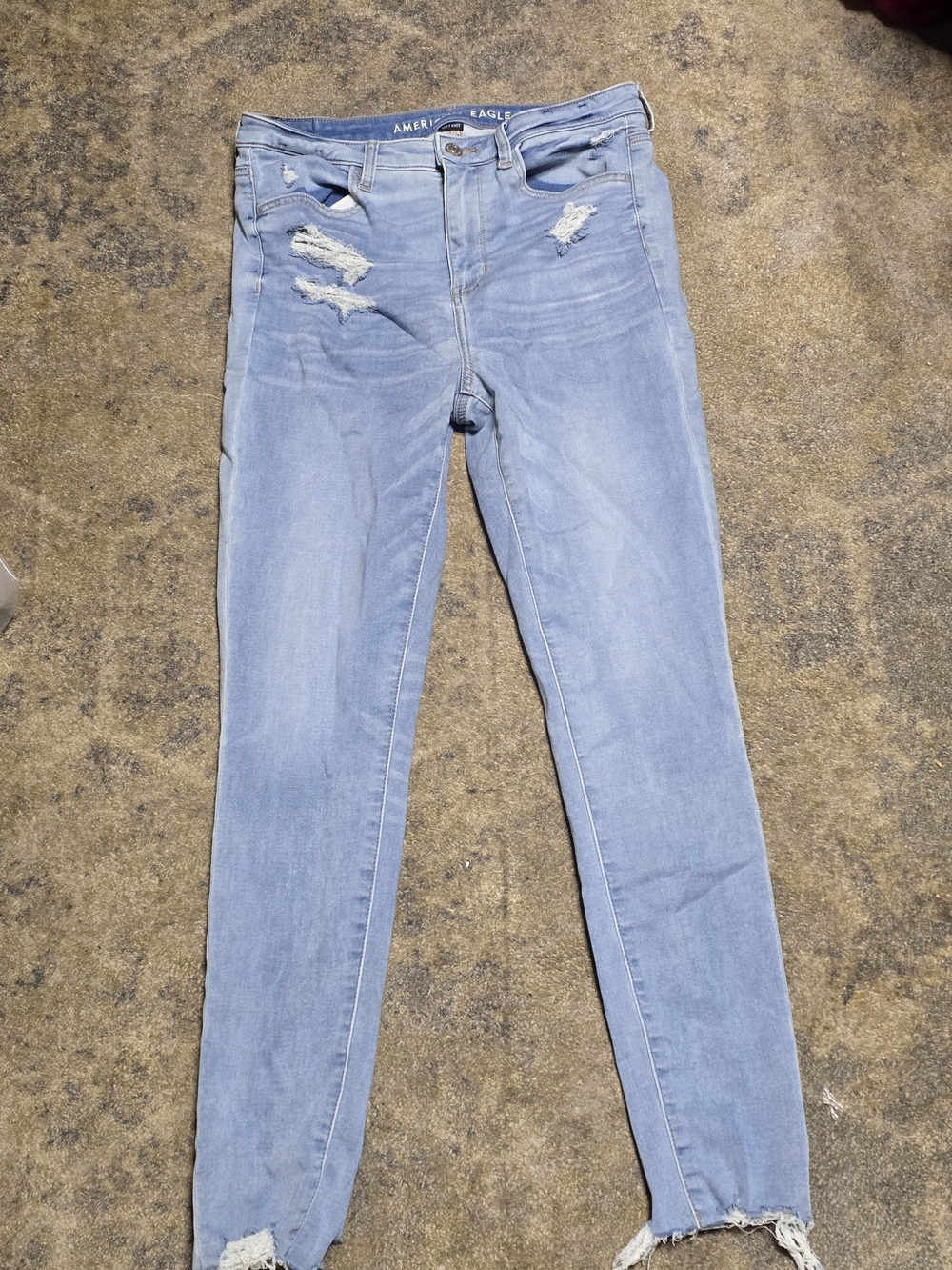 American Eagle Size 10 Regular Super Hi-Rise Jegging Light Wash Distressed Jeans